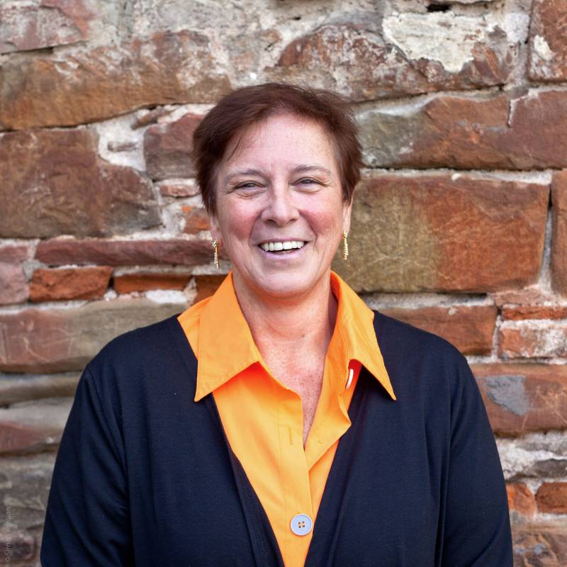 Frau Conny Sauerland